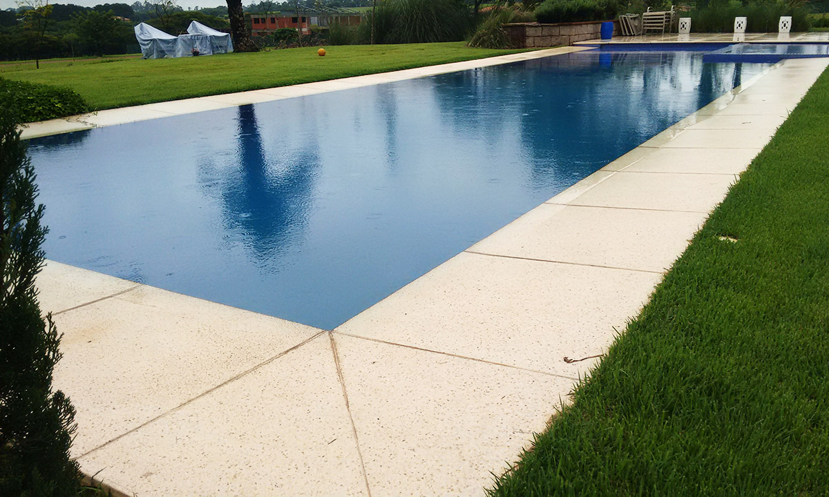 Piso Atérmico para Piscina - Drenaltec - Pisos e Revestimentos